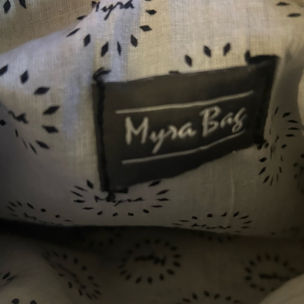 Myra PARADIGM POUCH - Picture 6 of 10